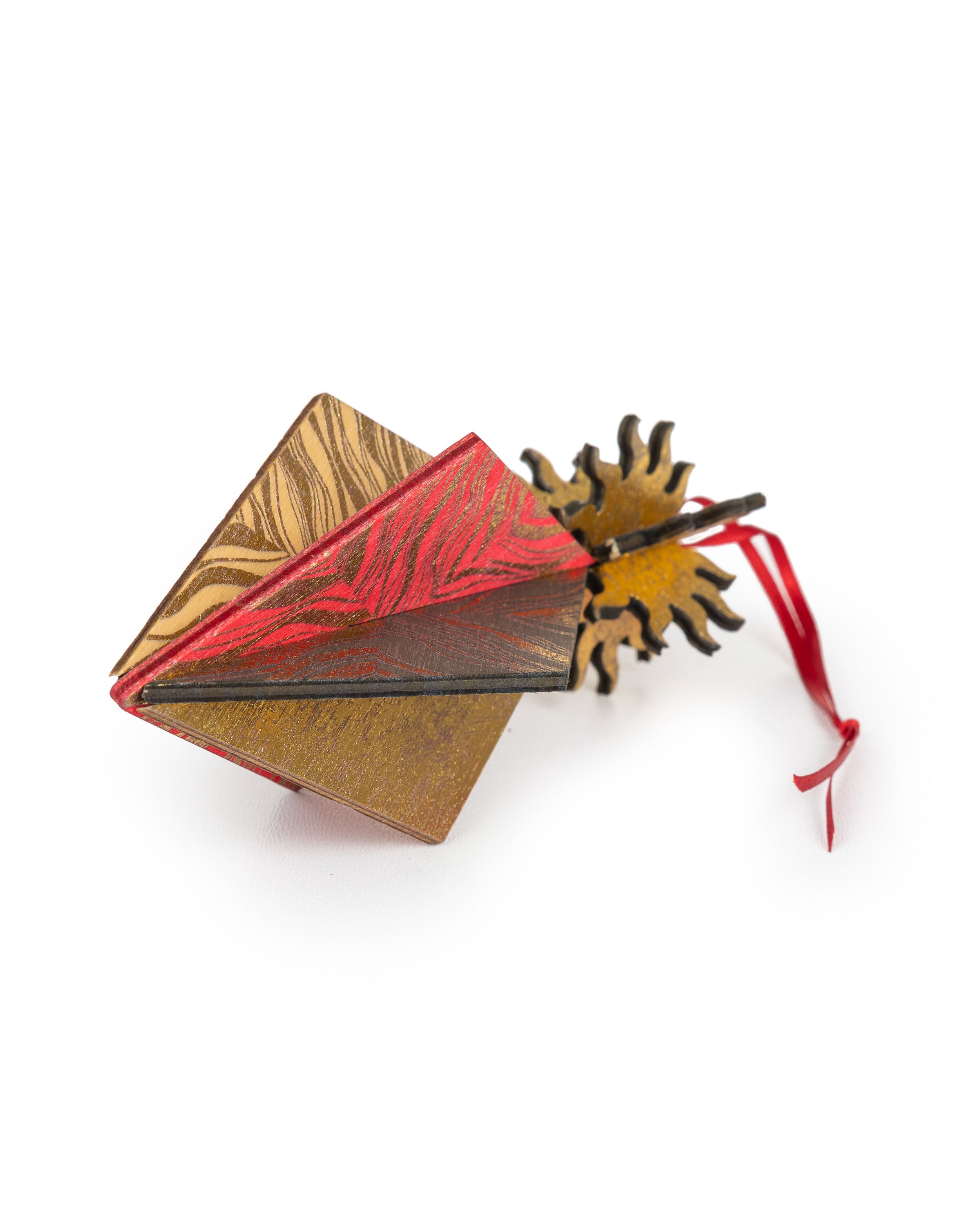 Wooden Bauble | Seed Head in Red/Soft Green