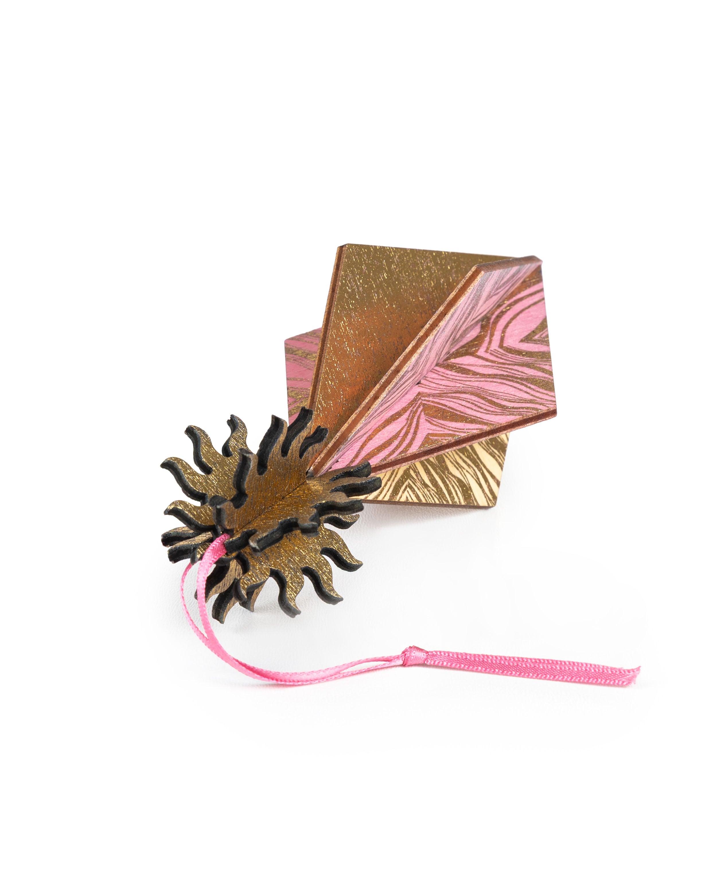 Wooden Bauble | Seed Head in Pink