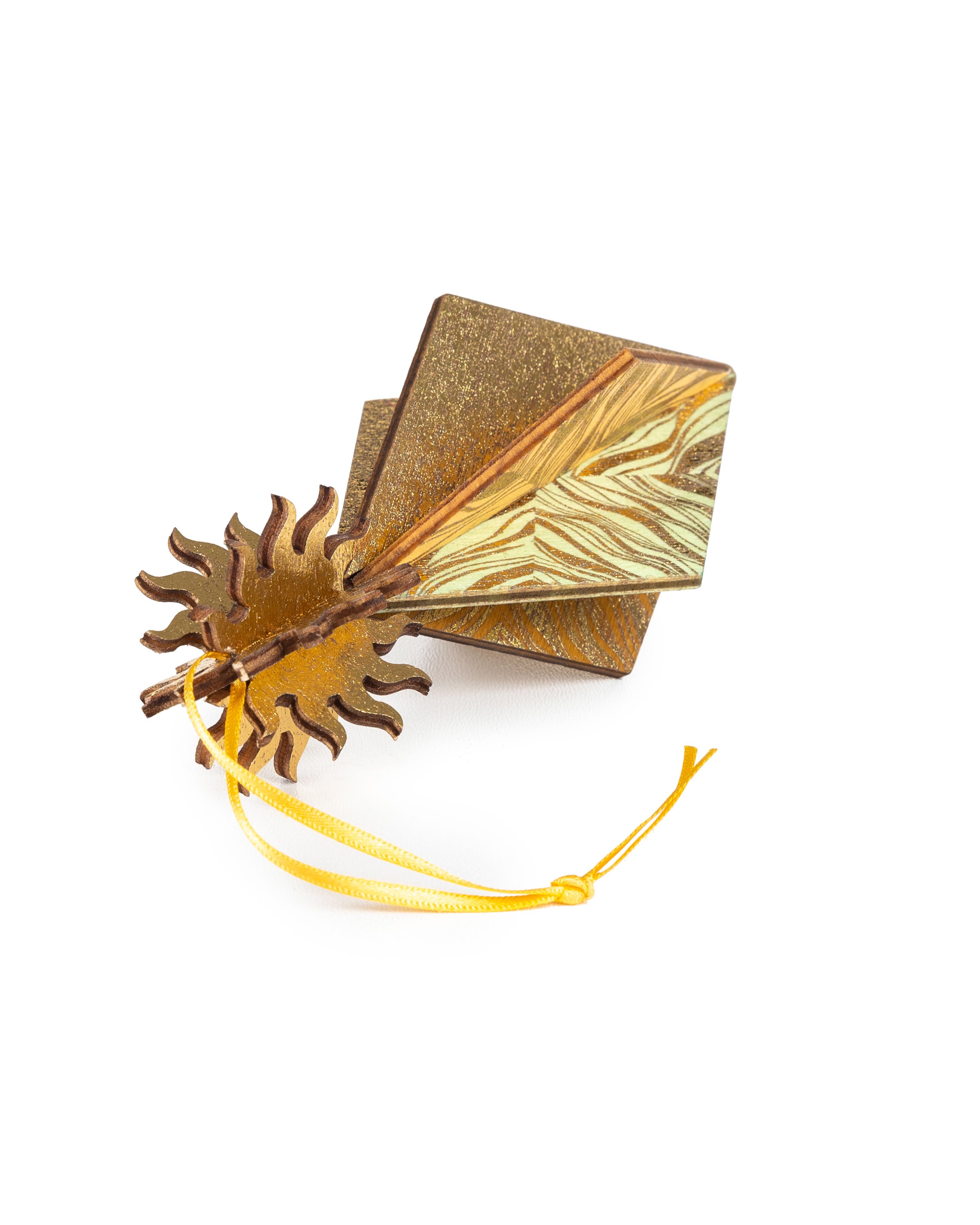 Wooden Bauble | Seed Head in Pale Yellow/Soft Green