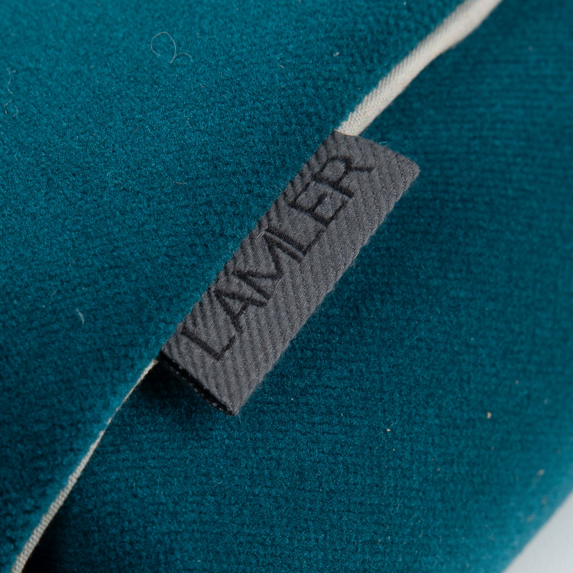 Refillable Crackers | Deep Turquoise