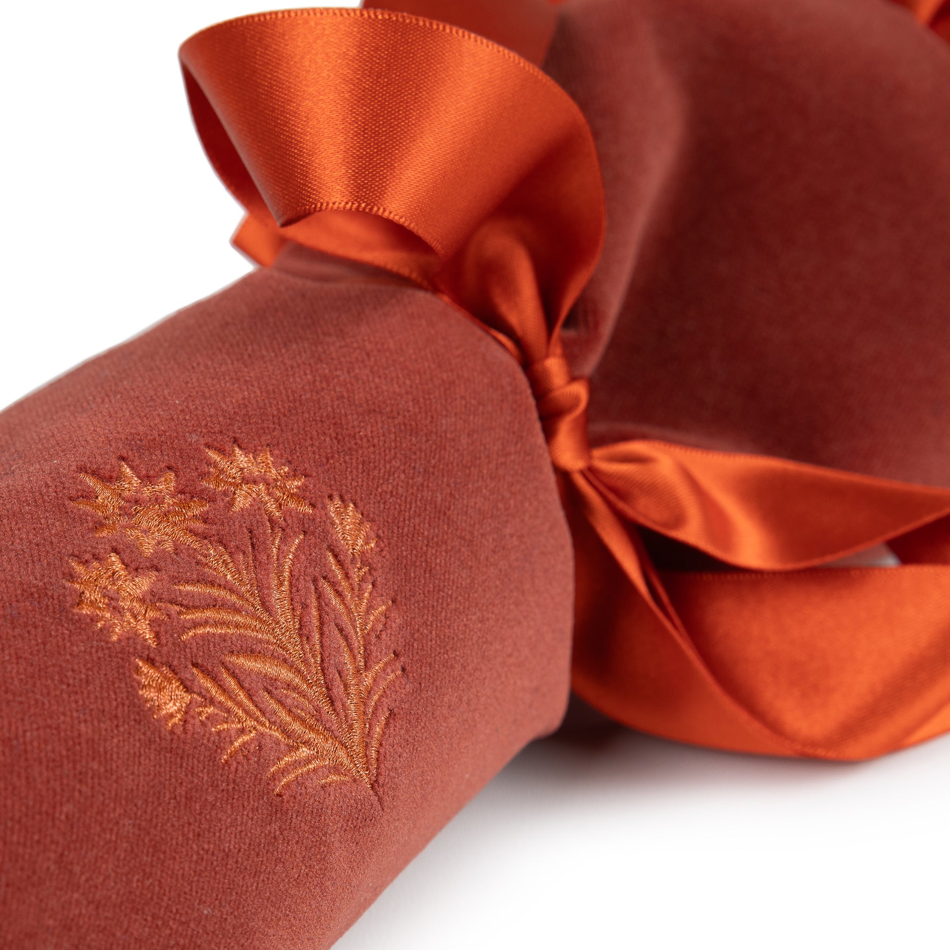 Refillable Crackers | Rust