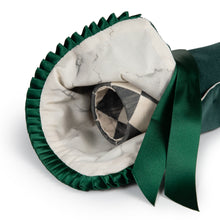 Refillable Crackers | Emerald