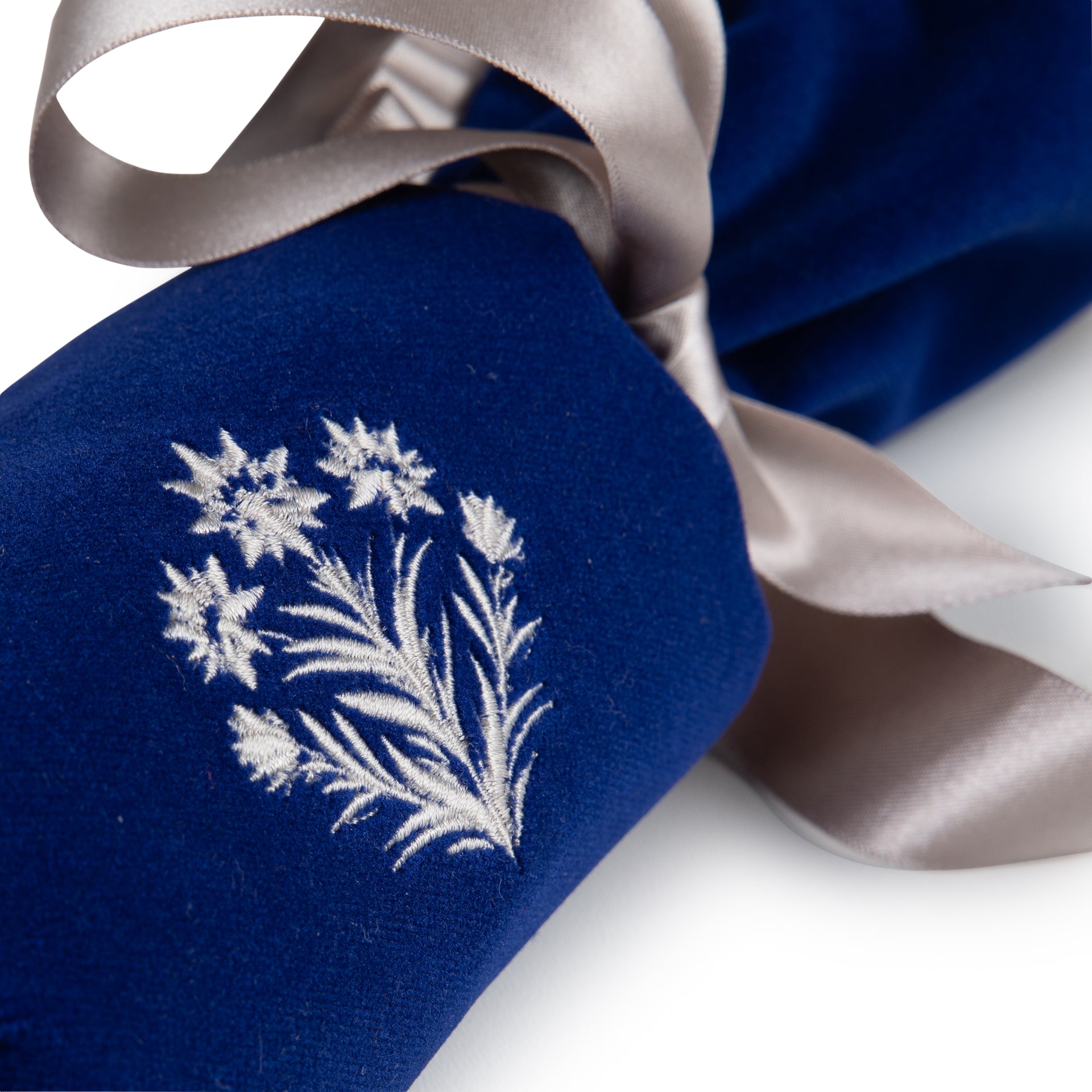 Refillable Crackers | Saphire Blue