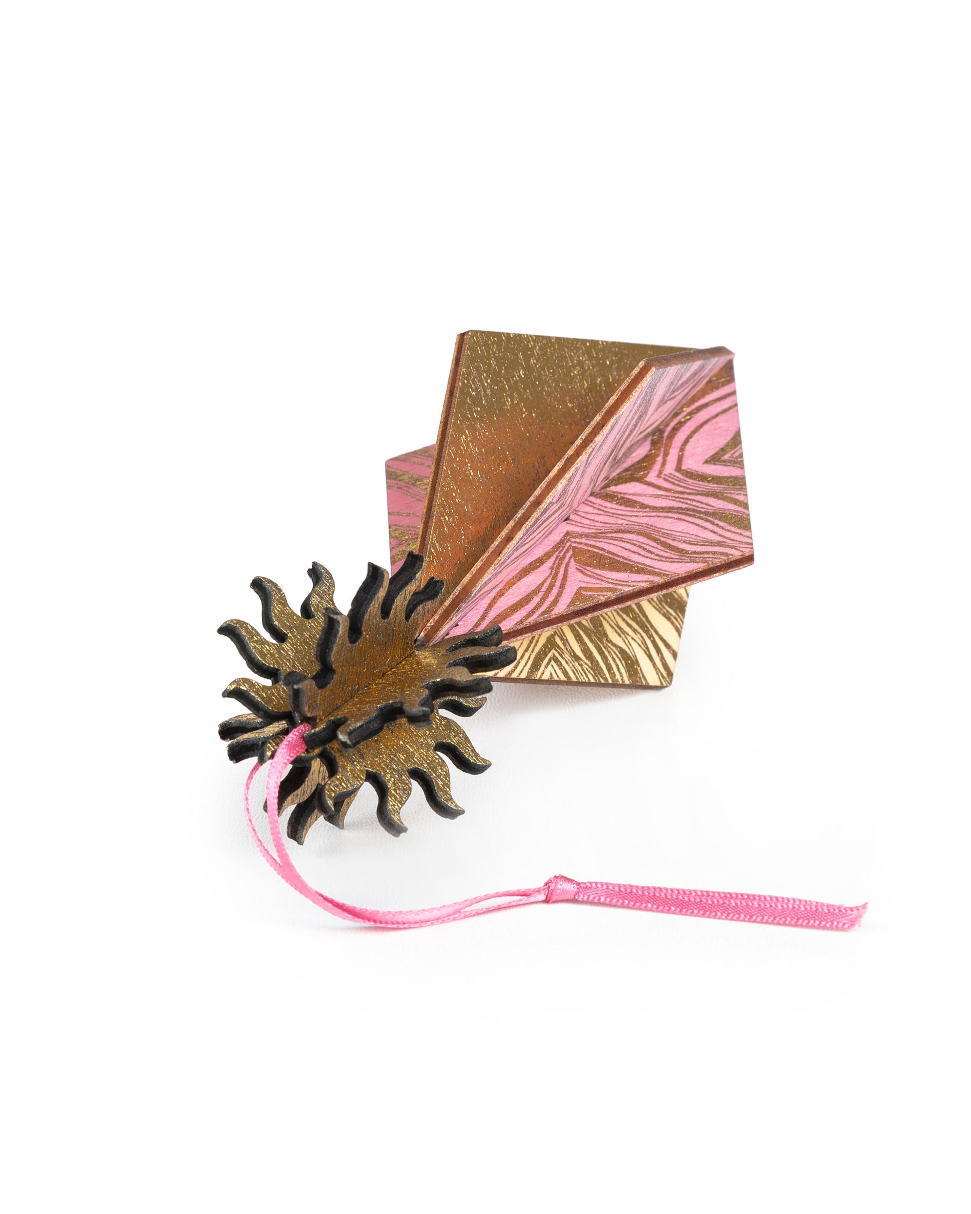 Wooden Bauble | Seed Head in Pink