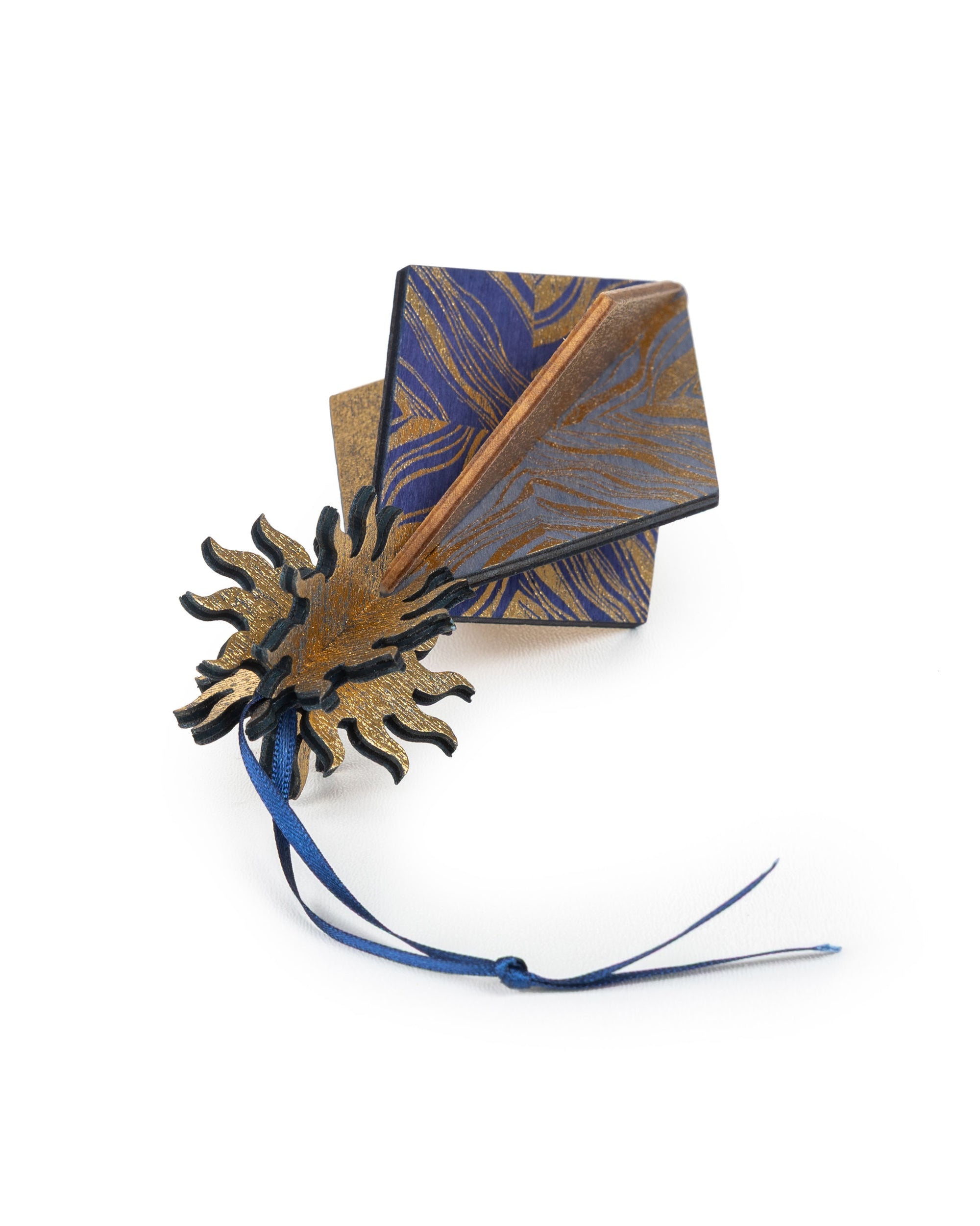 Wooden Bauble | Seed Head in Midnight Blue